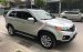 Cần bán lại xe Kia Sorento năm 2010 màu bạc, giá chỉ 650 triệu
