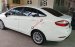 Cần bán gấp Ford Fiesta Titanium năm 2015, màu trắng, giá chỉ 396 triệu
