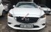 Cần bán gấp Mazda 6 2.0L 2017, màu trắng