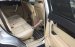 Cần bán xe Chevrolet Captiva LT số sàn 2010, màu bạc
