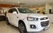 Cần bán xe Chevrolet Captiva REVV sản xuất 2017, màu trắng, nhập khẩu nguyên chiếc
