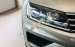 Bán Volkswagen Touareg màu bạc xe nhập, Giá tốt nhất thị trường hiện nay. Giảm mạnh 369 triệu, hotline: 0942050350