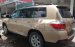 Cần bán gấp Toyota Highlander năm 2011 màu vàng, 1 tỷ 180 triệu, nhập khẩu nguyên chiếc Mỹ, siêu đẹp