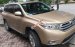 Cần bán gấp Toyota Highlander năm 2011 màu vàng, 1 tỷ 180 triệu, nhập khẩu nguyên chiếc Mỹ, siêu đẹp