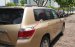 Cần bán gấp Toyota Highlander năm 2011 màu vàng, 1 tỷ 180 triệu, nhập khẩu nguyên chiếc Mỹ, siêu đẹp