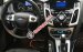 Cần bán xe Ford Focus 2.0 AT sản xuất năm 2015, màu trắng