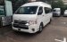 Bán xe Toyota Hiace Diesel đời 2018, màu trắng và bạc, nhập khẩu giao ngay