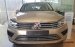 Quãng Ngãi - Bán Volkswagen Touareg SUV cỡ lớn phong cách Châu Âu nhập khẩu chính hãng - LH 0977610684