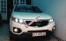 Bán Kia Sorento 2.4 AT năm sản xuất 2013, màu trắng, giá tốt