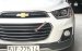 Bán Chevrolet Captiva Revv 2.4AT màu trắng, số tự động, sản xuất 2016, biển Sài Gòn, lăn bánh 19000km