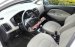 Cần tiền bán Kia Rio 2016, số tự động, màu bạc, mới ken