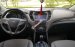 Cần bán xe Hyundai Santa Fe 2.2 đời 2016, màu bạc, xe chính chủ dùng