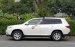 Bán Toyota Highlander SE sản xuất 2011, màu trắng, nhập khẩu