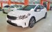 Bán Kia Cerato Signature 1.6 AT năm sản xuất 2017, màu trắng 