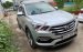 Bán xe Hyundai Santa Fe 2.2 CRDI đời 2017, màu bạc chính chủ
