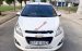 Bán Chevrolet Spark LT 1.0 MT 2016, màu trắng 