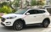 Bán xe Hyundai Tucson 2.0AT 2016, màu trắng, nhập khẩu