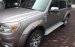 Cần bán xe Ford Everest 2.5 MT đời 2011, màu xám xe gia đình