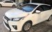 Cần bán xe Toyota Yaris 1.3AT năm sản xuất 2015, màu trắng, xe nhập