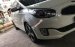 Cần bán Kia Rondo DAT 2015, màu trắng chính chủ, giá tốt