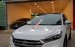 Cần bán Hyundai Tucson năm 2016 màu trắng, giá 915 triệu nhập khẩu