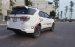 Chính chủ bán Toyota Fortuner TRD Sportivo 4x2 AT 2015, màu trắng, giá chỉ 825 triệu