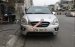 Cần bán lại xe Kia Carens MT năm 2011, màu bạc xe gia đình