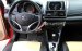 Bán xe Toyota Yaris 1.3E 2015, màu đỏ, số tự động, lăn bánh 4000 km