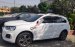 Cần bán lại xe Chevrolet Captiva Revv sản xuất năm 2017, màu trắng như mới