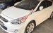 Bán Hyundai Accent 1.4 AT đời 2013, màu trắng chính chủ