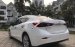 Cần bán Mazda 3 1.5 sản xuất năm 2015, màu trắng, giá 596tr