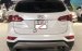 Cần bán lại xe Hyundai Santa Fe 2.4AT năm 2016, màu trắng 