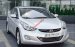 Bán gấp Hyundai Elantra 1.8AT sản xuất 2013, màu bạc