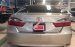 Xe Camry 2.0E sx2016, xe gia đình ít đi còn rất mới