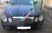 Cần bán lại xe Mercedes E200 sản xuất 2008, màu đen giá cạnh tranh