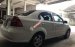 Chính chủ bán Chevrolet Aveo LT sản xuất 2016, màu trắng, nhập khẩu  