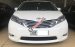 Bán Toyota Sienna Limited biển Hà Nội, màu trắng nội thất nâu, xe sản xuất tháng 8/2015 đăng ký 2016, chạy hơn 30.000Km