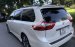 Cần bán gấp Toyota Sienna Limited đời 2018, màu trắng một đời chủ, model 2019