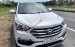 Cần bán lại xe Hyundai Santa Fe 2.4L 4WD năm sản xuất 2017 