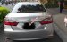 Cần bán xe Toyota Camry E năm sản xuất 2016, màu bạc