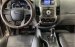 Bán Ford Ranger sản xuất 2015, màu vàng kem