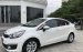 Bán ô tô Kia Rio Sedan, số tự động, 1.4L, nhập khẩu Hàn Quốc đời 2016, màu trắng, nhập khẩu