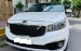 Bán xe Kia Sedona 3.3 GATH 2016, màu trắng, xe gia đình đi ít, giữ gìn, xe như mới