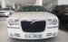 Cần bán xe Chrysler 300 3.5AT đời 2010, màu trắng, xe nhập