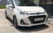 Bán Hyundai Grand i10 đời 2017 số sàn, màu trắng, xe gia đình sử dụng