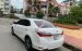 Gia đình bán xe Toyota Corolla altis 1.8G 2017, màu trắng