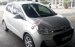 Bán Hyundai Grand i10 HB 1.0MT base màu bạc, số sàn, sản xuất 2017, biển Đồng Nai 1 chủ