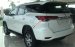 Bán xe Toyota Fortuner 2.4G 4x2 AT 2019, màu trắng
