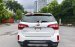 Bán Kia Sorento 2.4 GATH đời 2016, màu trắng chính chủ, giá 768tr