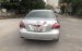 Cần bán Toyota Vios MT đời 2011, màu bạc